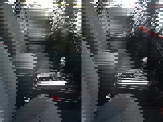 Used 2016 Toyota Tacoma TRD Sport image 10