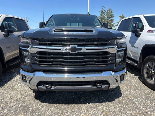 New 2026 Chevrolet Silverado 2500 LT w/ Safety Package AWD/4WD image 2