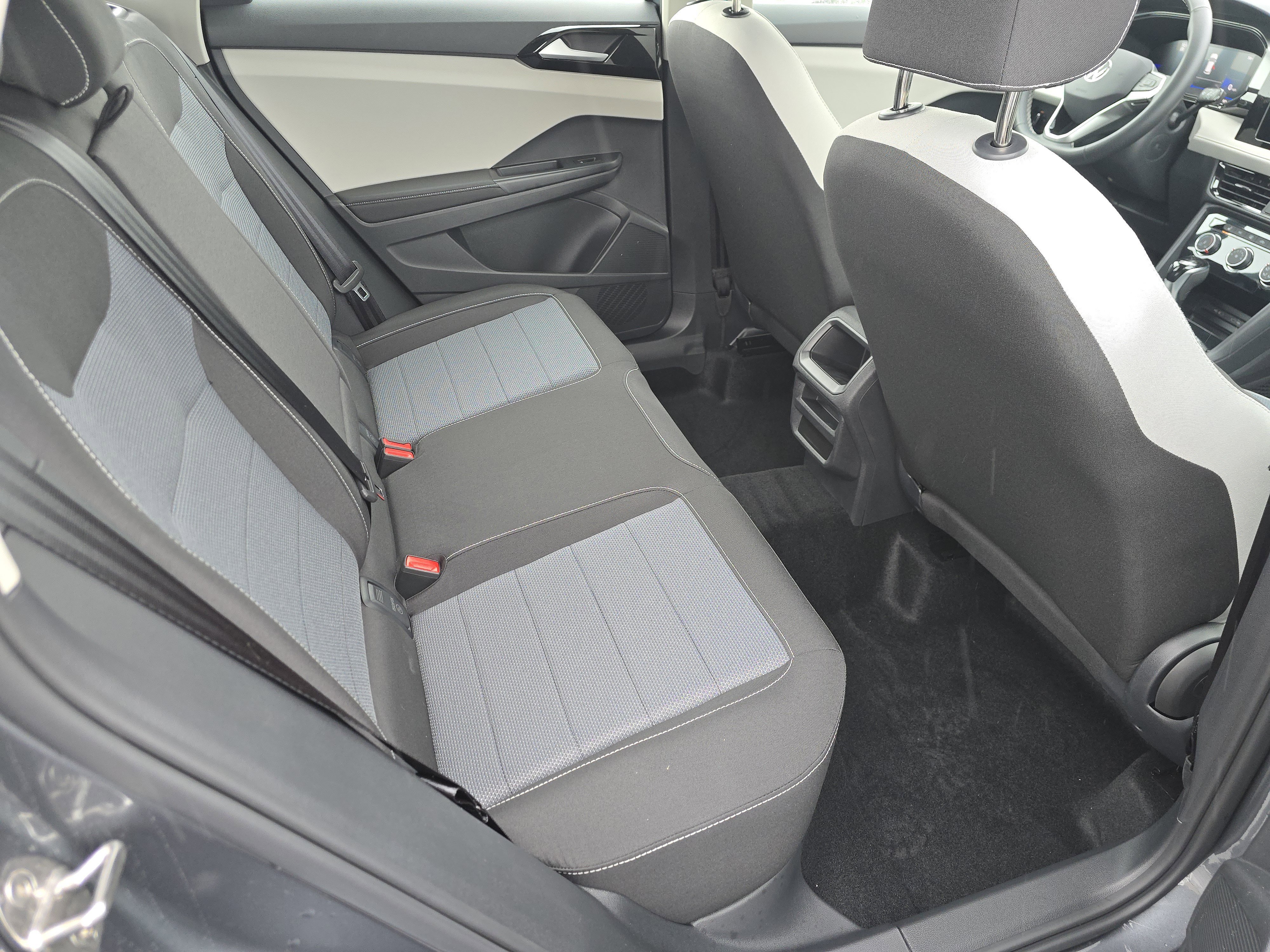 New 2026 Volkswagen Taos S AWD/4WD image 16