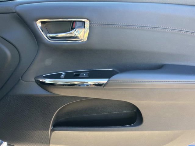 Used 2016 Toyota Avalon XLE Premium image 24