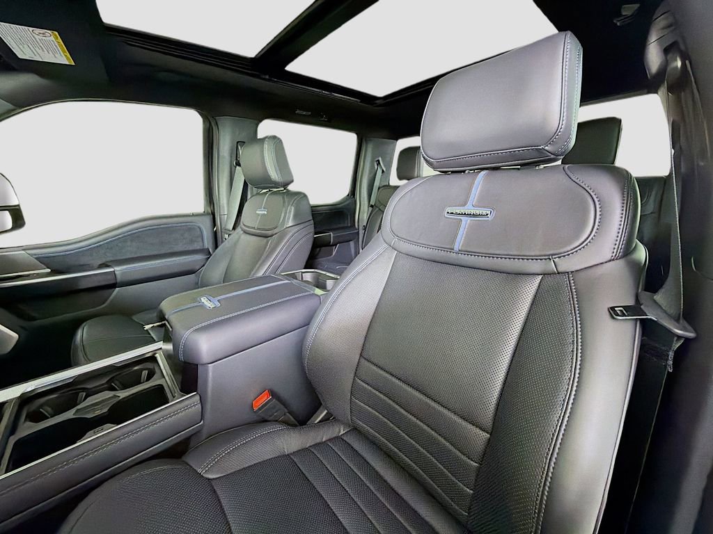New 2025 Ford F350 Platinum w/ FX4 Off-Road Package image 11