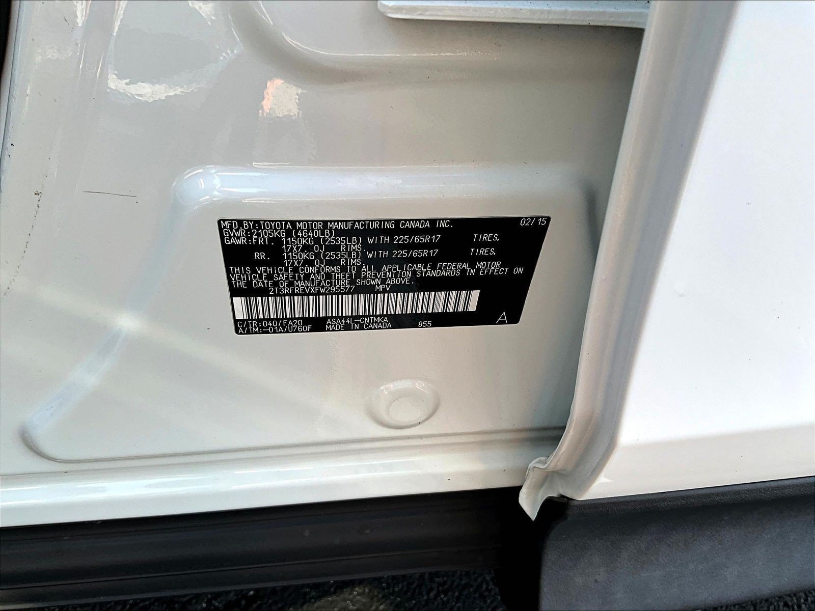 Used 2015 Toyota RAV4 XLE AWD/4WD image 18