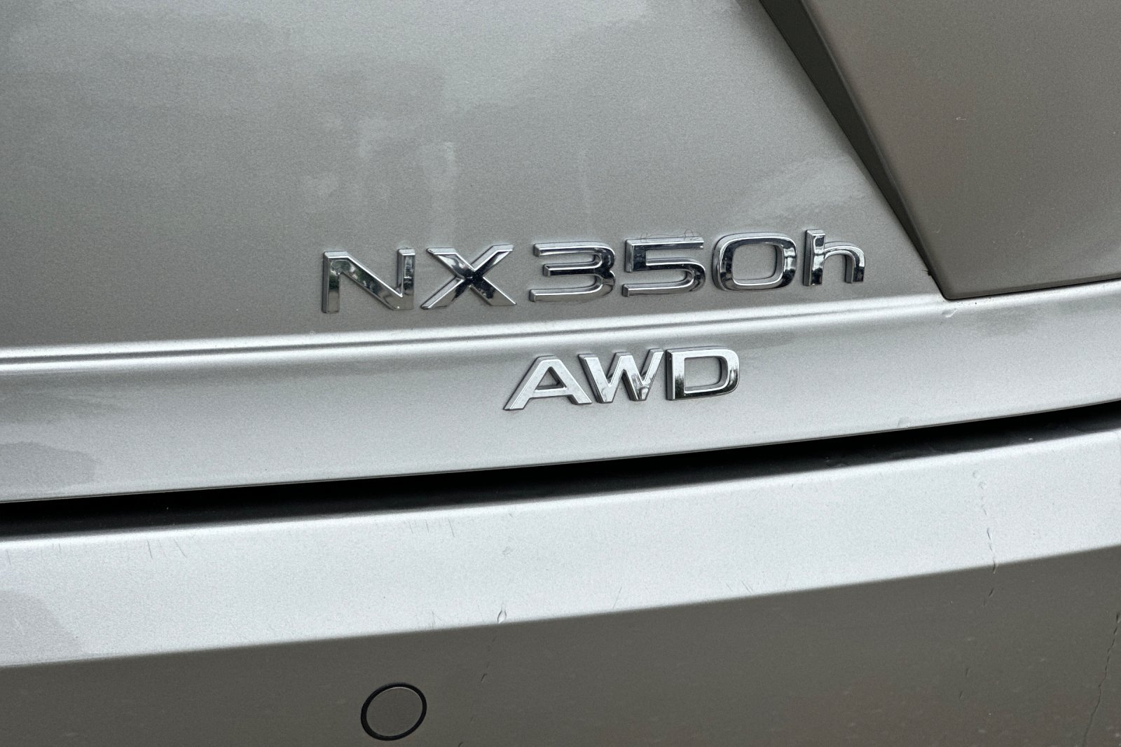 Used 2025 Lexus NX 350h AWD w/ Accessory Package (2T) image 26