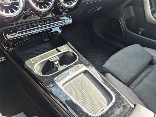 Used 2024 Mercedes-Benz CLA 250 image 10