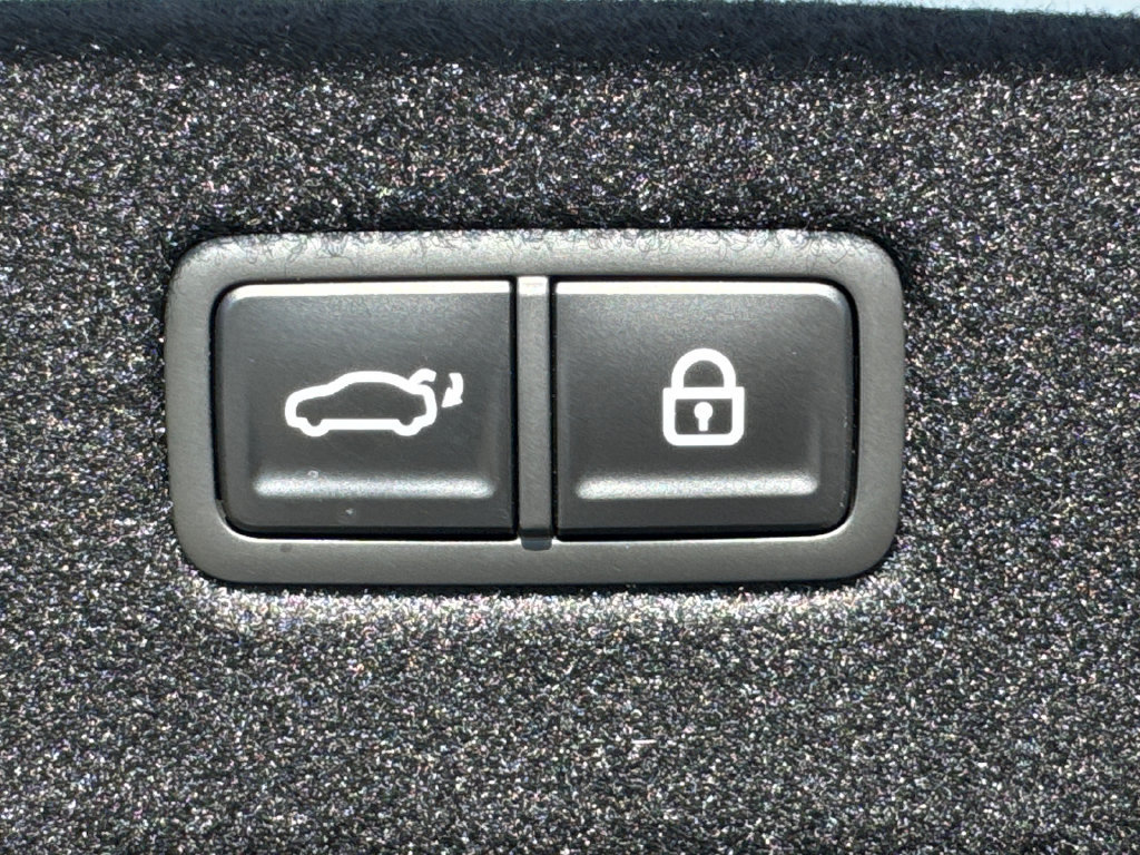 New 2026 Genesis G90 3.5T AWD/4WD image 19
