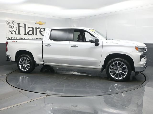 Used 2023 Chevrolet Silverado 1500 LTZ w/ LTZ Premium Package AWD/4WD image 1