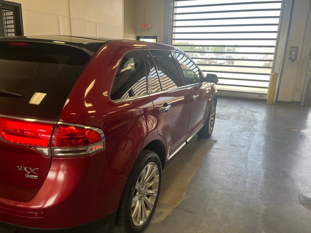 Used 2013 Lincoln MKX AWD image 8