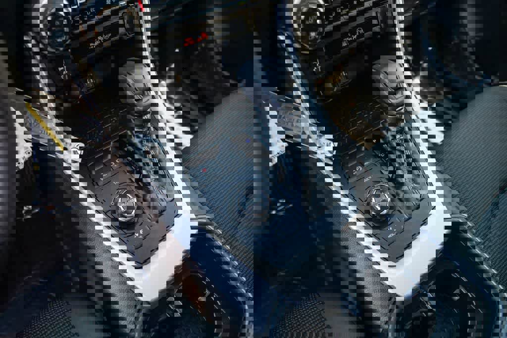 Used 2023 Toyota RAV4 LE image 19