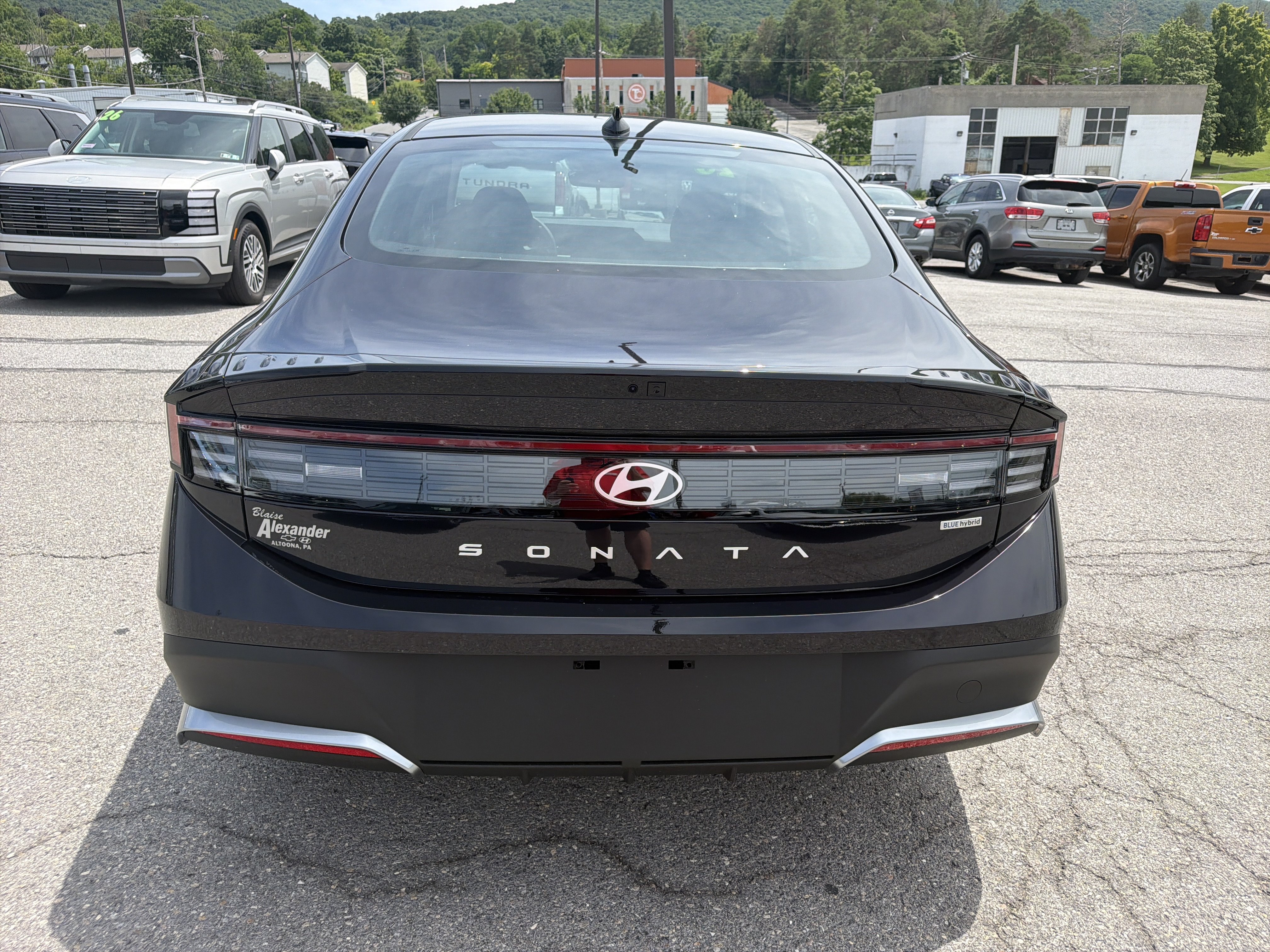 New 2026 Hyundai Sonata Blue FWD image 4