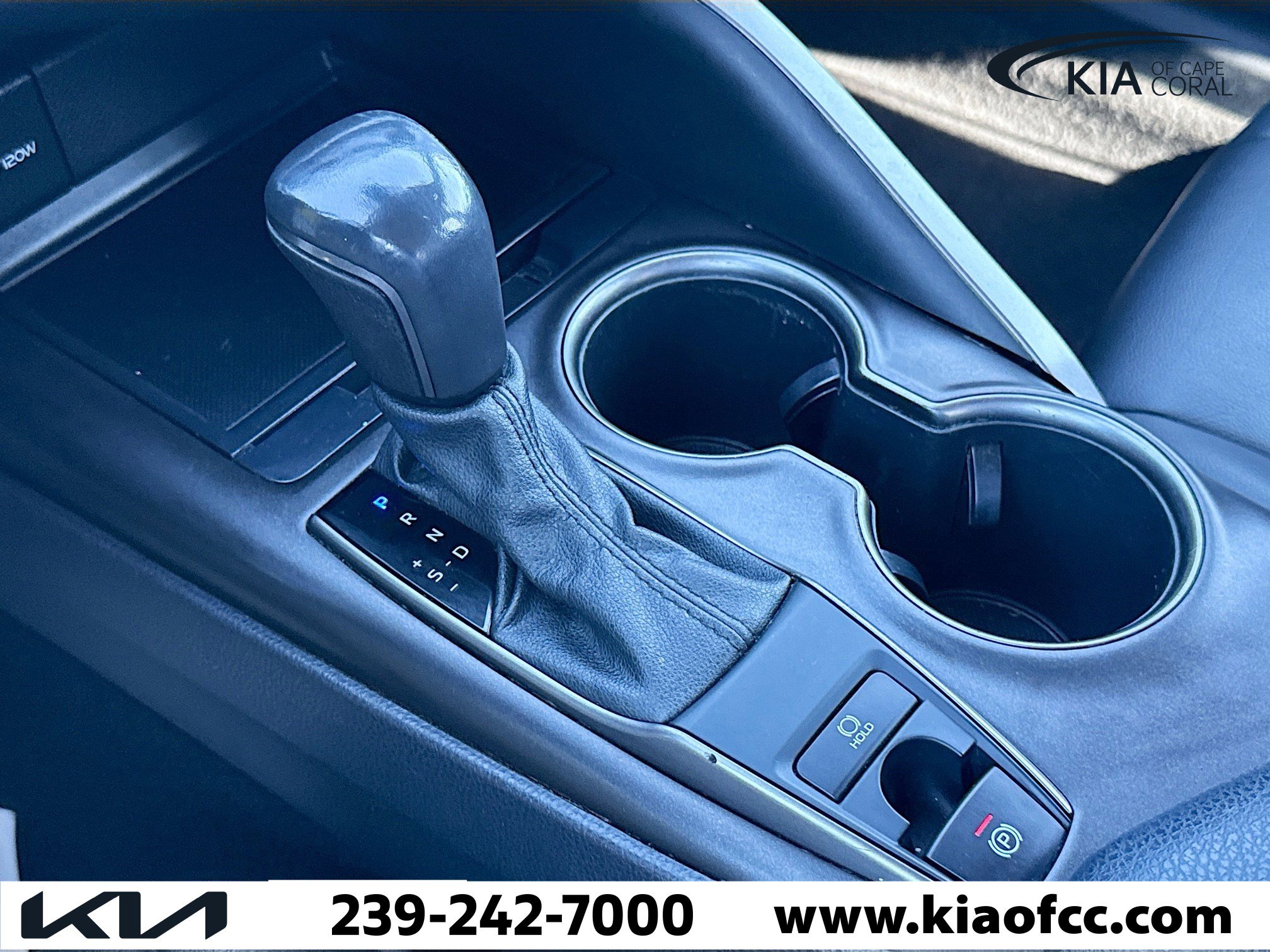 Used 2021 Toyota Camry SE image 26