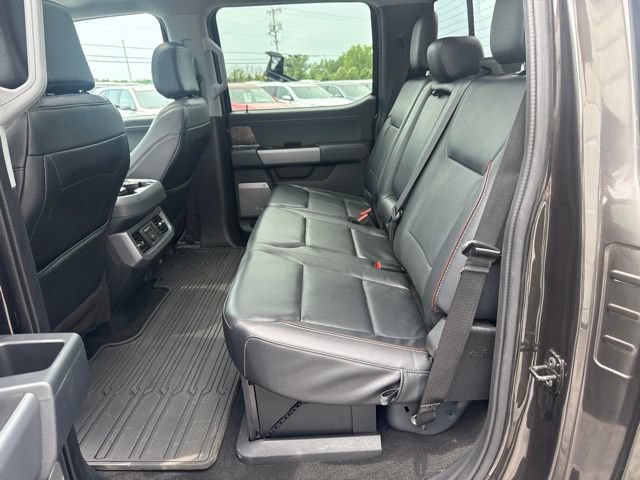 Used 2024 Ford F250 Lariat w/ Chrome Package AWD/4WD image 31