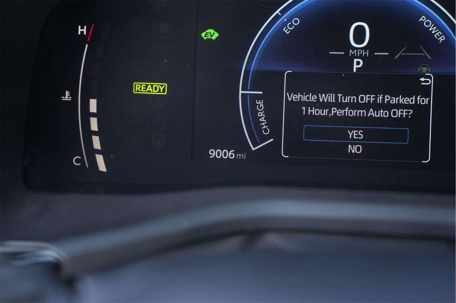 Used 2025 Toyota Camry SE w/ Convenience Package FWD image 25