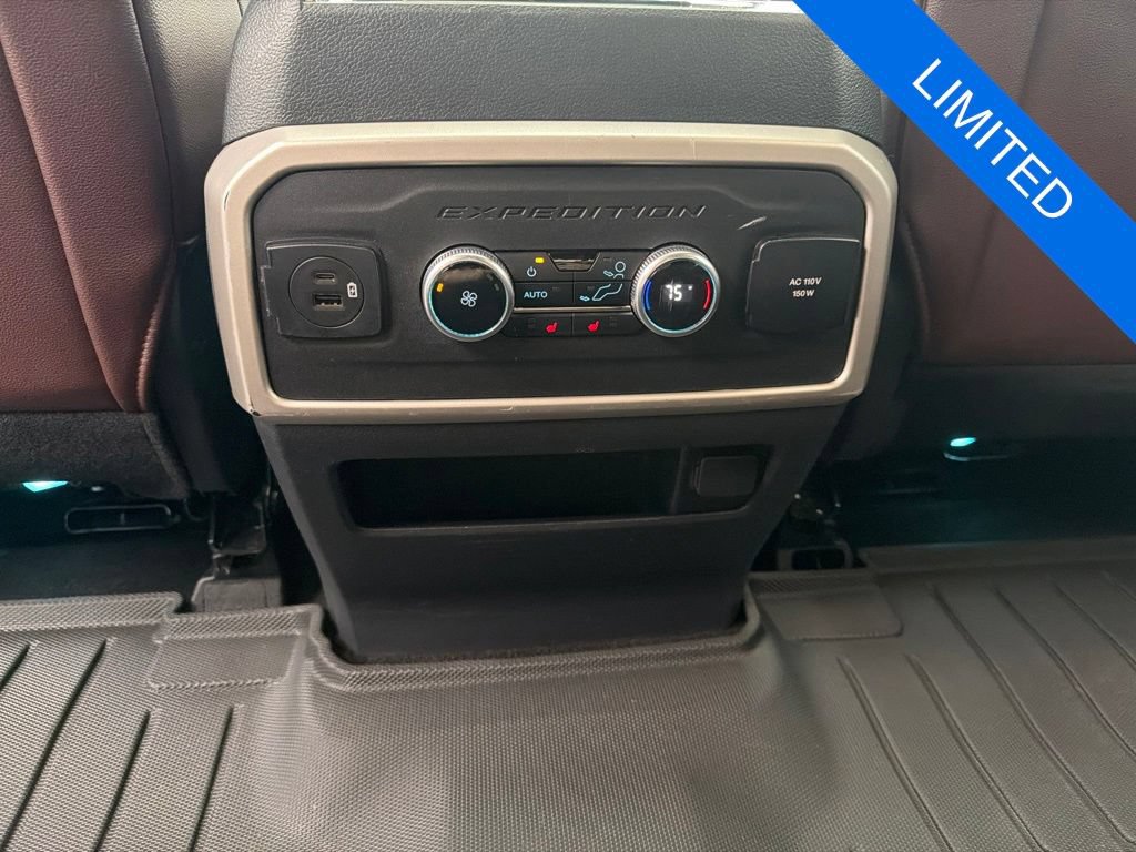 Used 2022 Ford Expedition Limited AWD/4WD image 22