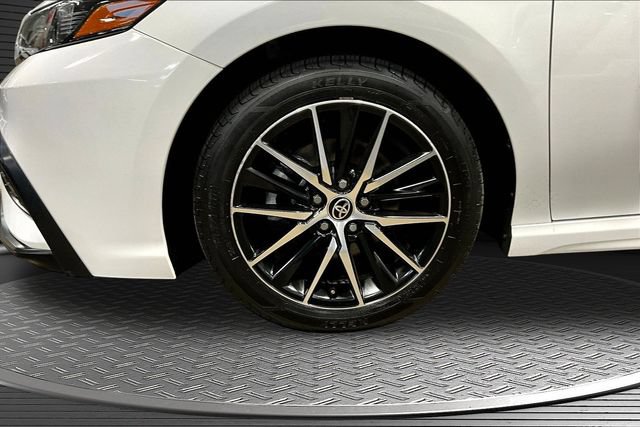 Used 2023 Toyota Camry SE FWD image 33