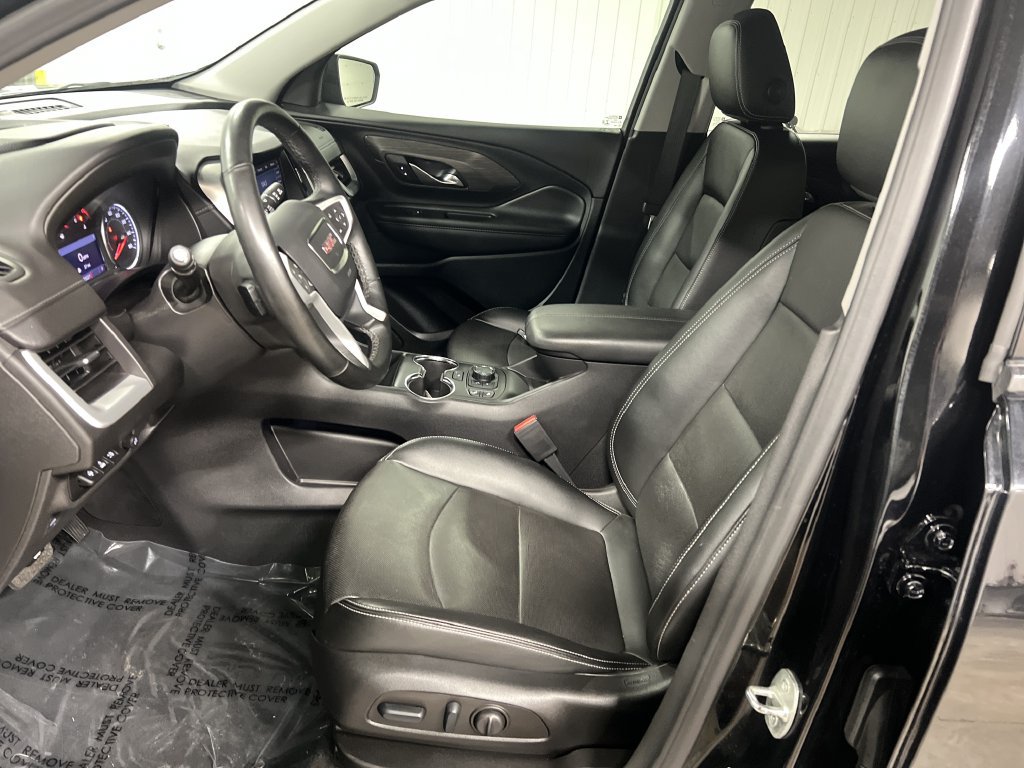 Certified 2023 GMC Terrain SLT w/ Infotainment Package II AWD/4WD image 13