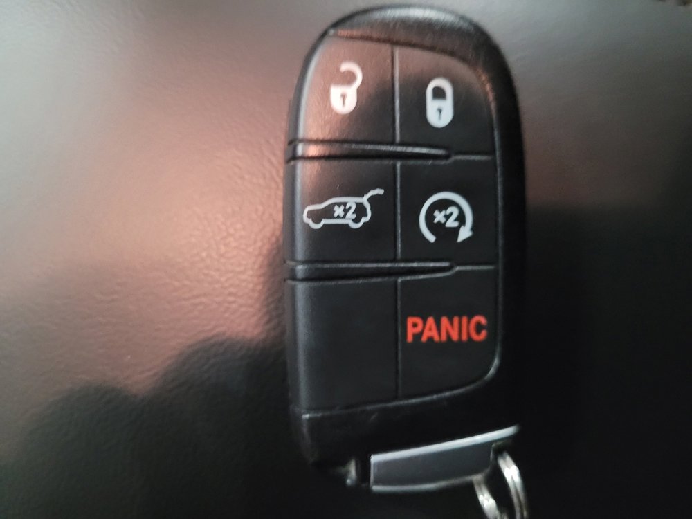 Used 2019 Jeep Grand Cherokee Limited X image 32