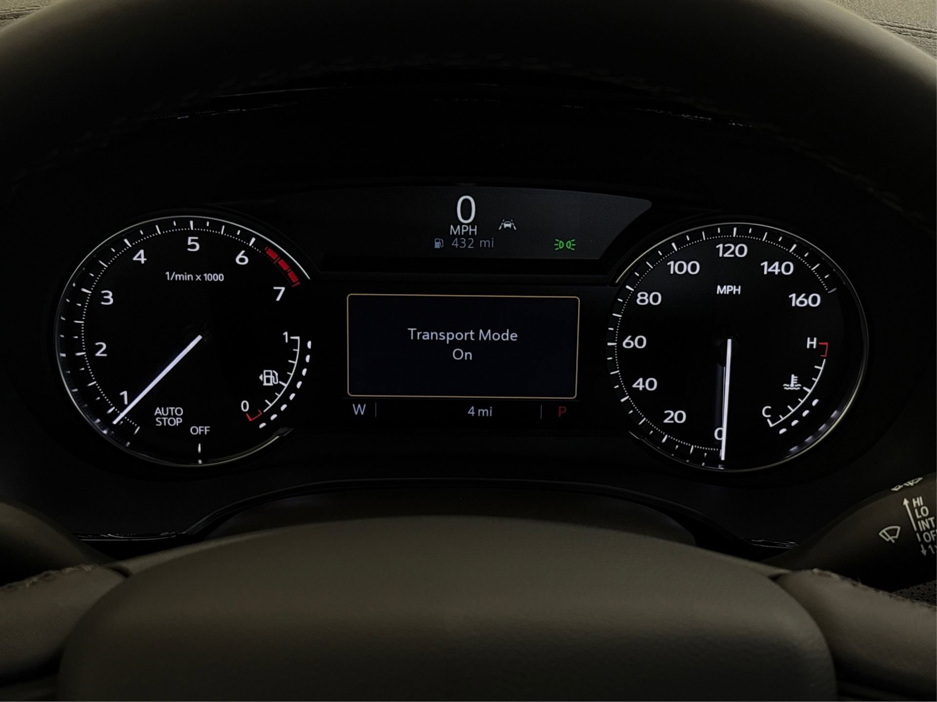 New 2025 Cadillac XT6 Luxury image 18