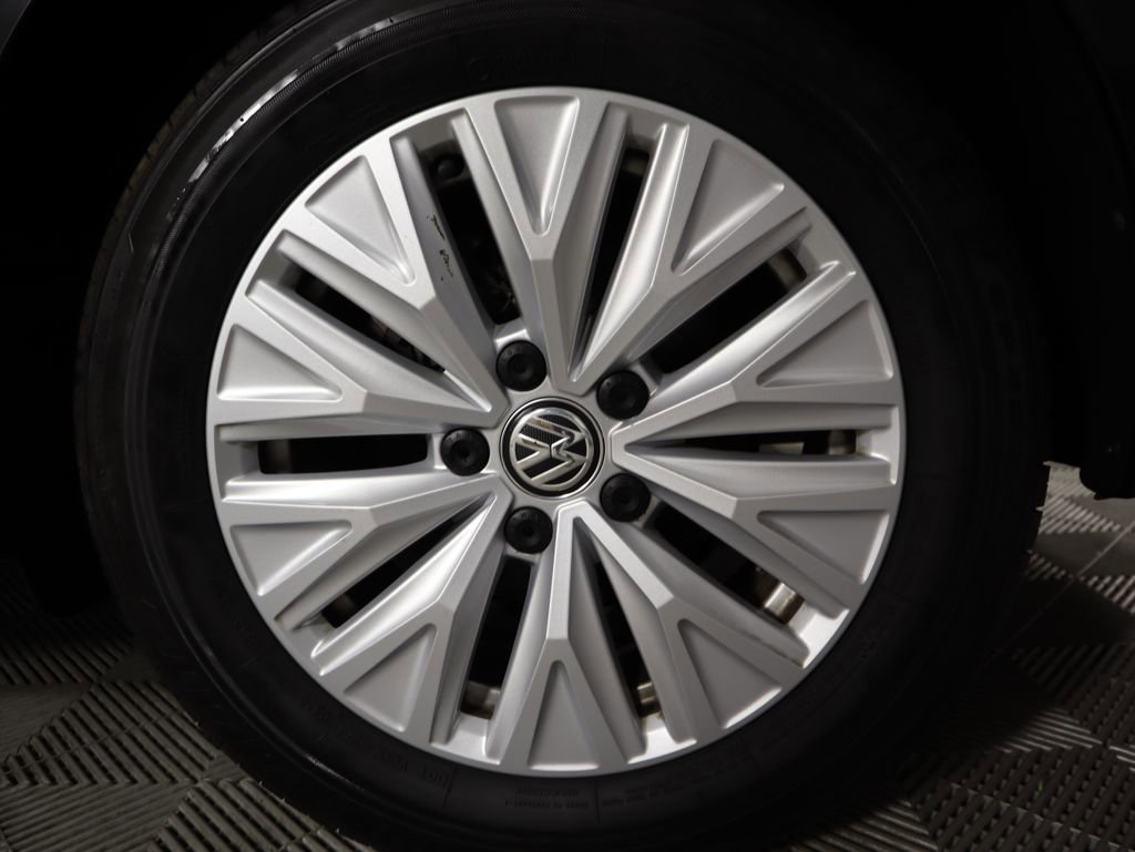 Used 2019 Volkswagen Jetta S w/ Driver Assistance Package image 30