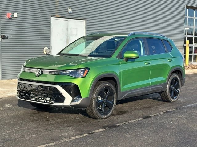 New 2026 Volkswagen Taos SEL AWD/4WD image 3