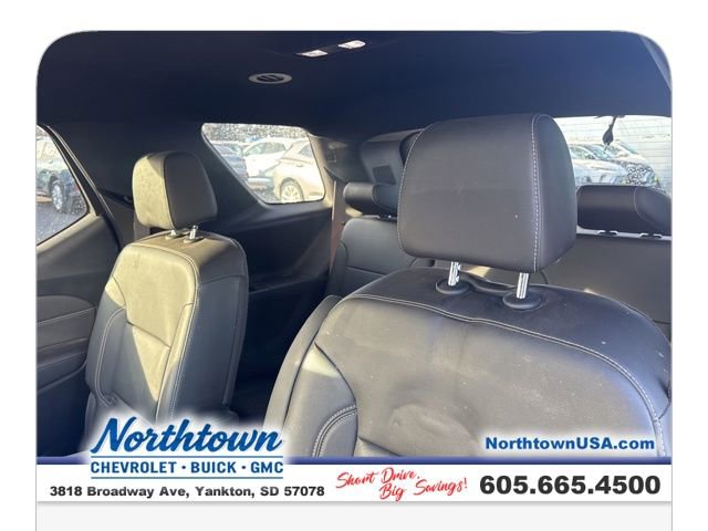Used 2023 Chevrolet Traverse LT AWD/4WD image 37