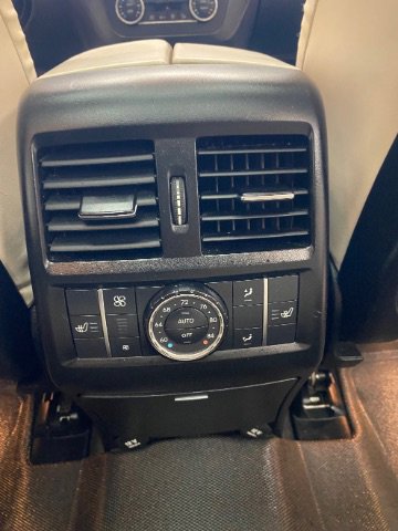 Used 2014 Mercedes-Benz GL 63 AMG 4MATIC image 27