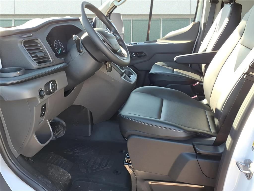 New 2025 Ford Transit 250 Low Roof AWD image 20
