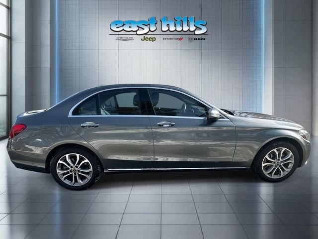 Used 2018 Mercedes-Benz C 300 4MATIC Sedan image 2