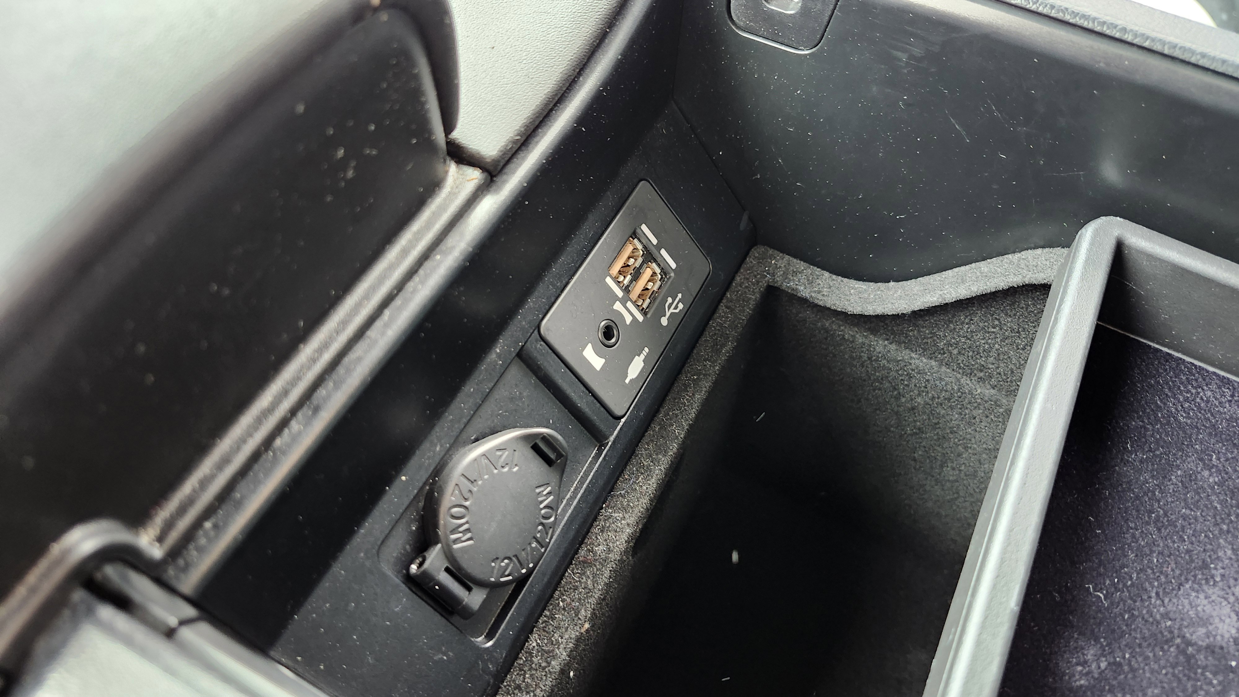 Used 2022 Lexus RX 450hL AWD w/ Premium Package image 43