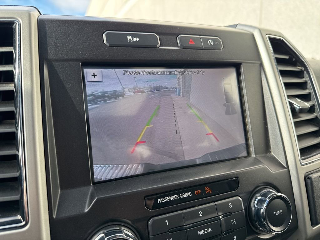 Used 2018 Ford F150 Lariat image 19