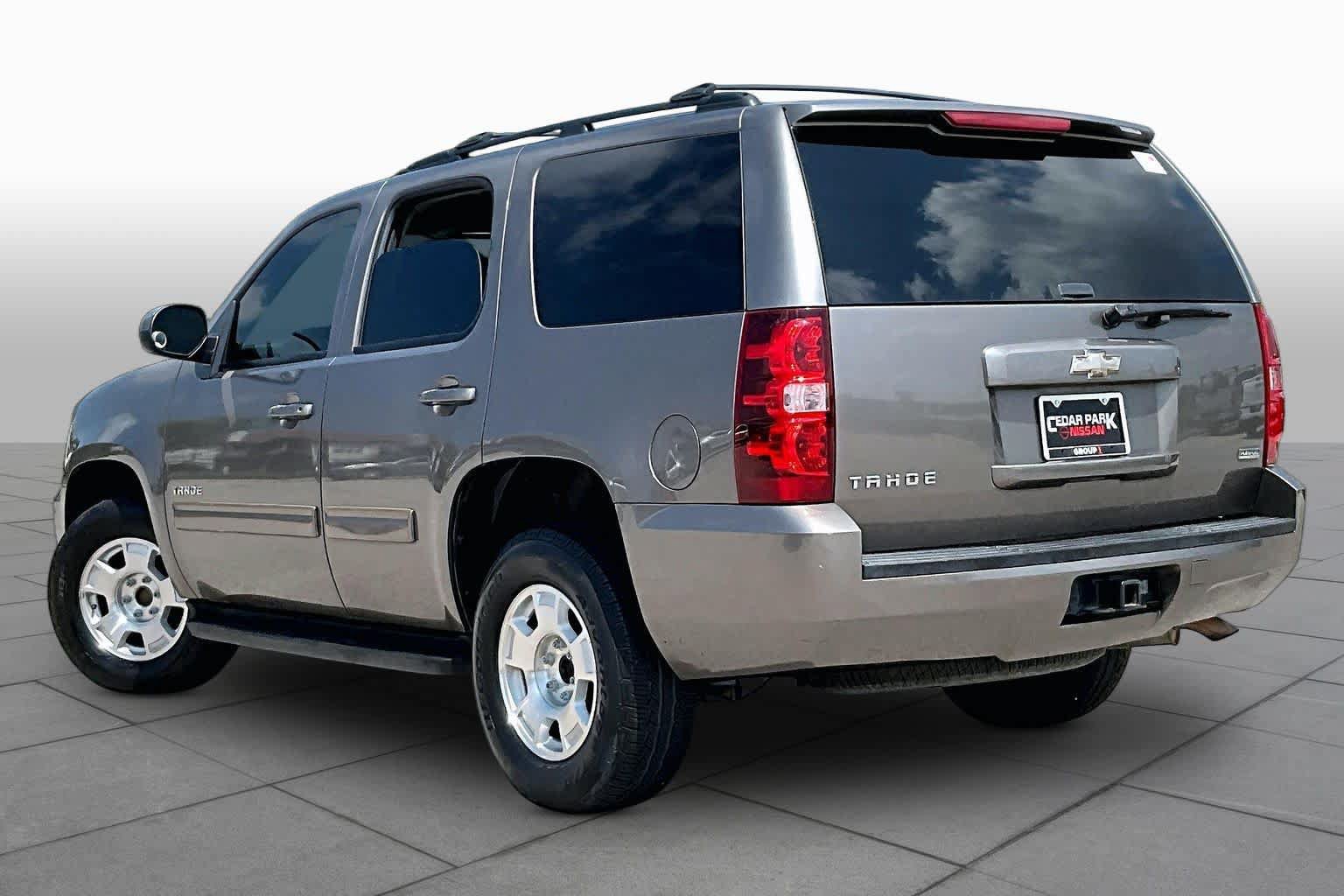 Used 2011 Chevrolet Tahoe LS RWD image 11
