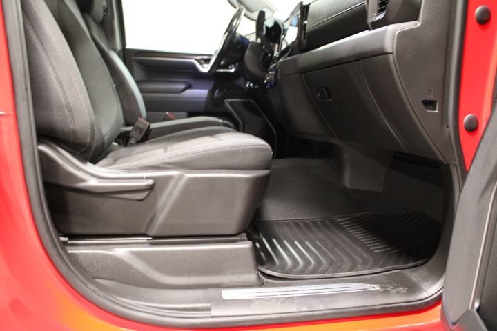 Used 2022 Chevrolet Silverado 1500 LT AWD/4WD image 24