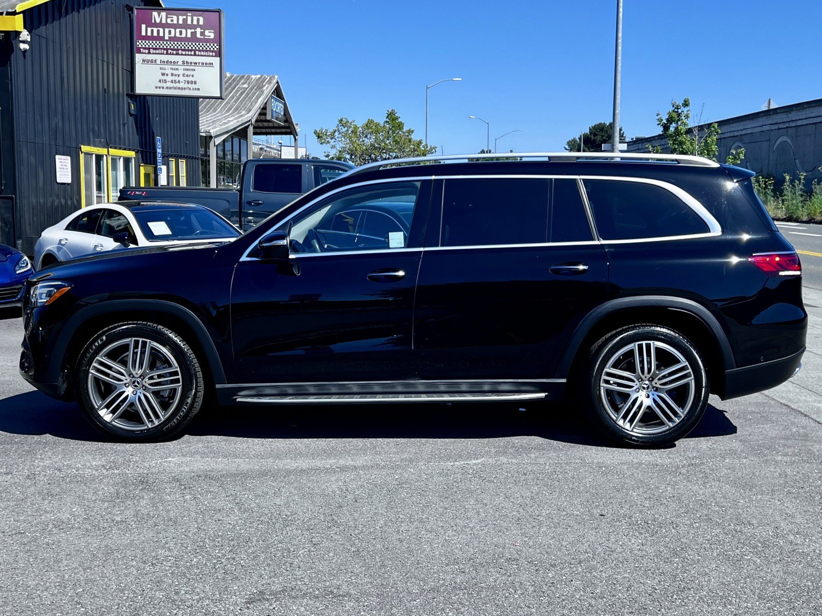 Used 2020 Mercedes-Benz GLS 450 4MATIC image 9