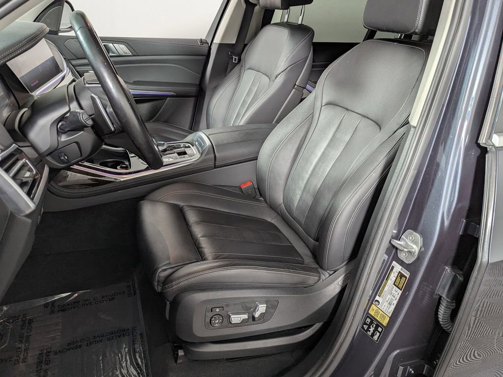 Used 2020 BMW X7 xDrive40i w/ Premium Package image 17