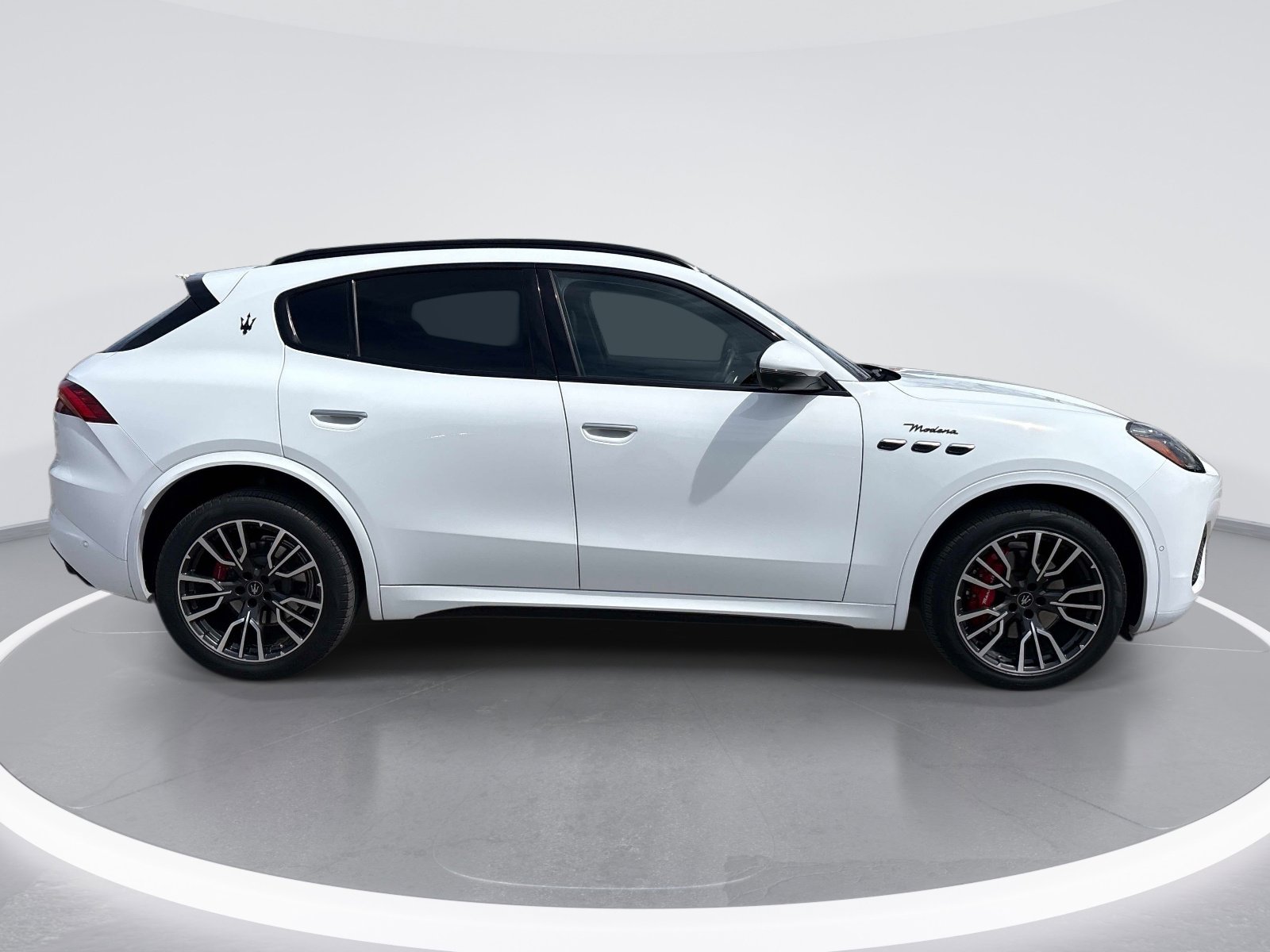 Used 2023 Maserati Grecale Modena image 9