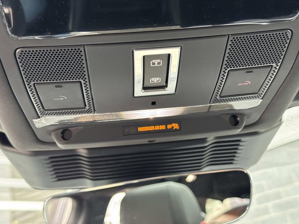New 2026 Land Rover Discovery Sport Landmark AWD/4WD image 23