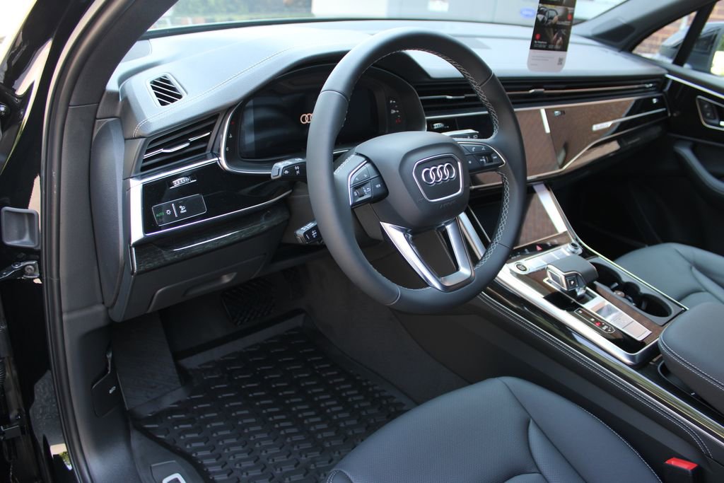 New 2025 Audi Q7 3.0T Premium Plus image 43