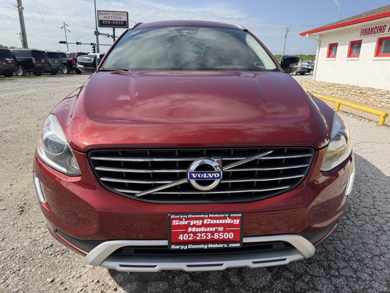 Used 2017 Volvo XC60 T6 Dynamic w/ Climate Package AWD/4WD image 8