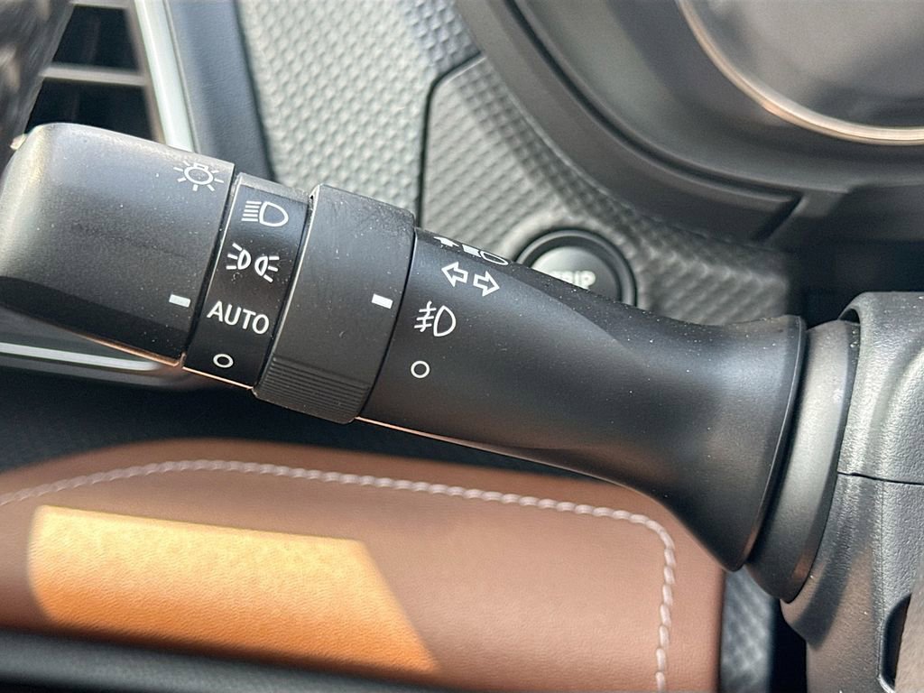 Used 2020 Subaru Forester Touring w/ Popular Package #2 AWD/4WD image 14