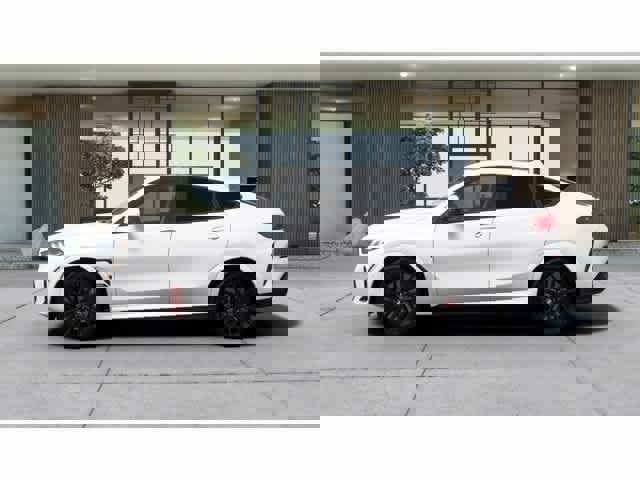 New 2026 BMW X6 M60i image 4