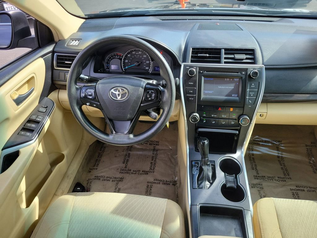 Used 2015 Toyota Camry LE FWD image 13