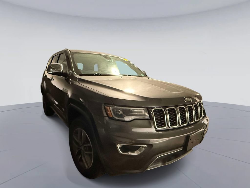 Used 2017 Jeep Grand Cherokee Limited w/ Luxury Group II AWD/4WD image 2