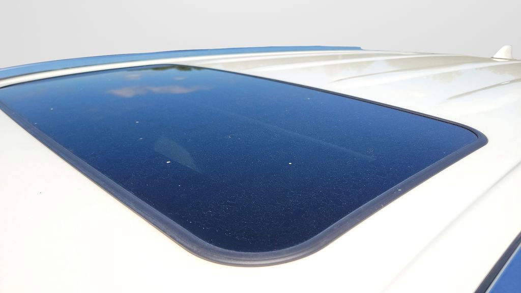 Used 2020 Toyota Highlander Limited image 6