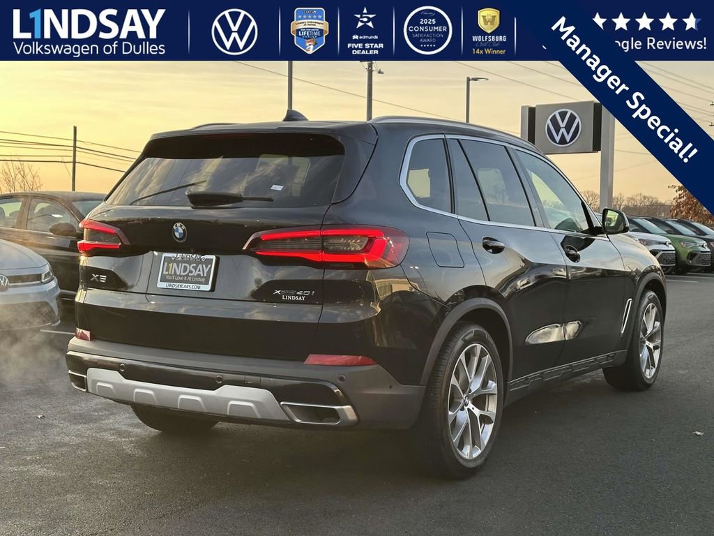 Used 2021 BMW X5 xDrive40i w/ Premium Package image 2