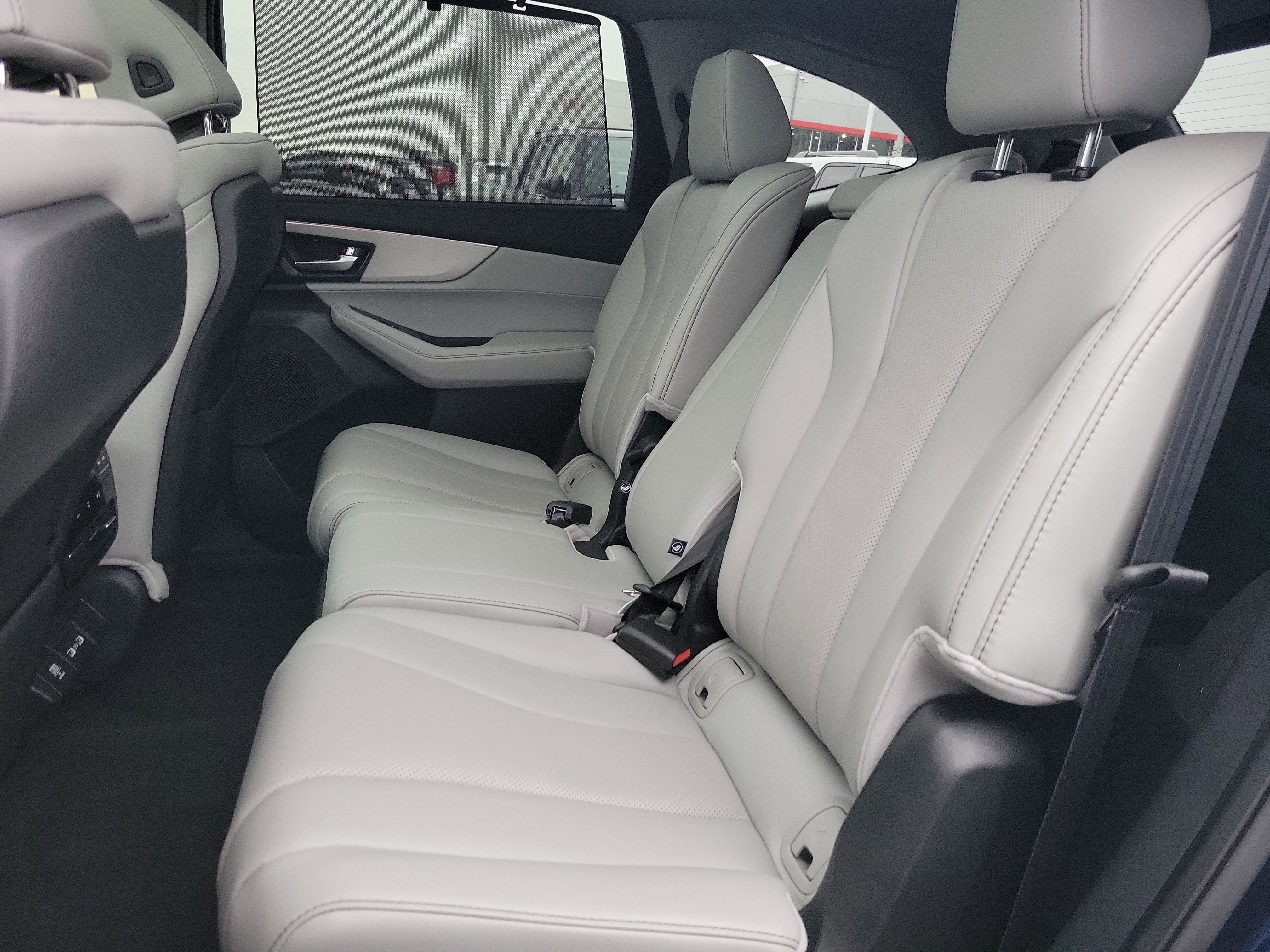 Used 2024 Acura MDX FWD w/ Technology Package image 10