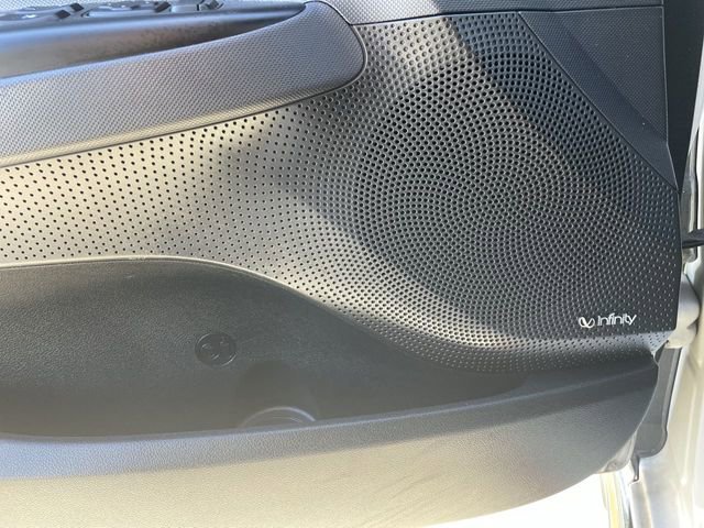 Used 2020 Hyundai Veloster N w/ Performance Package image 22