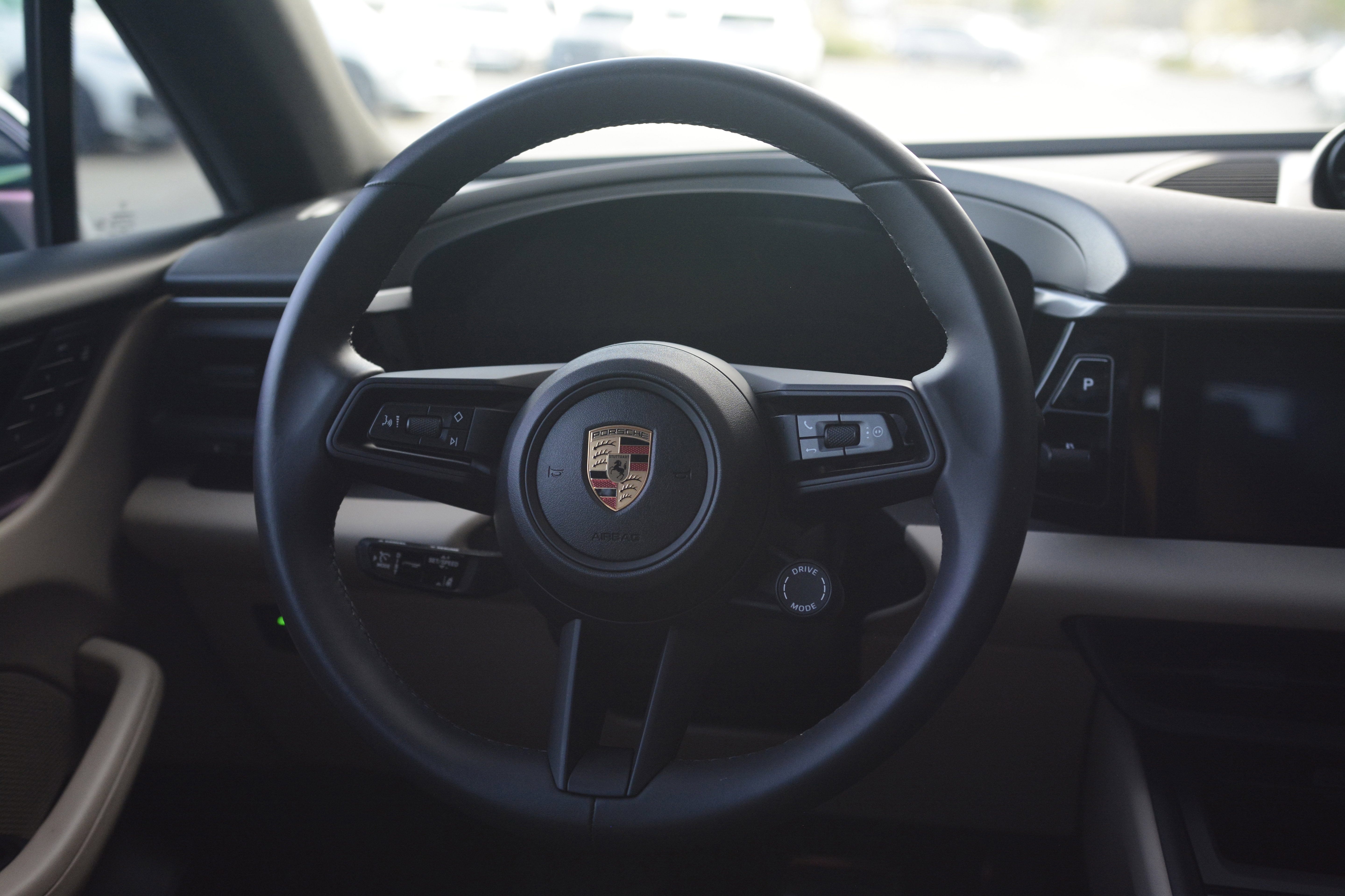 Certified 2025 Porsche Macan 4S Electric image 16