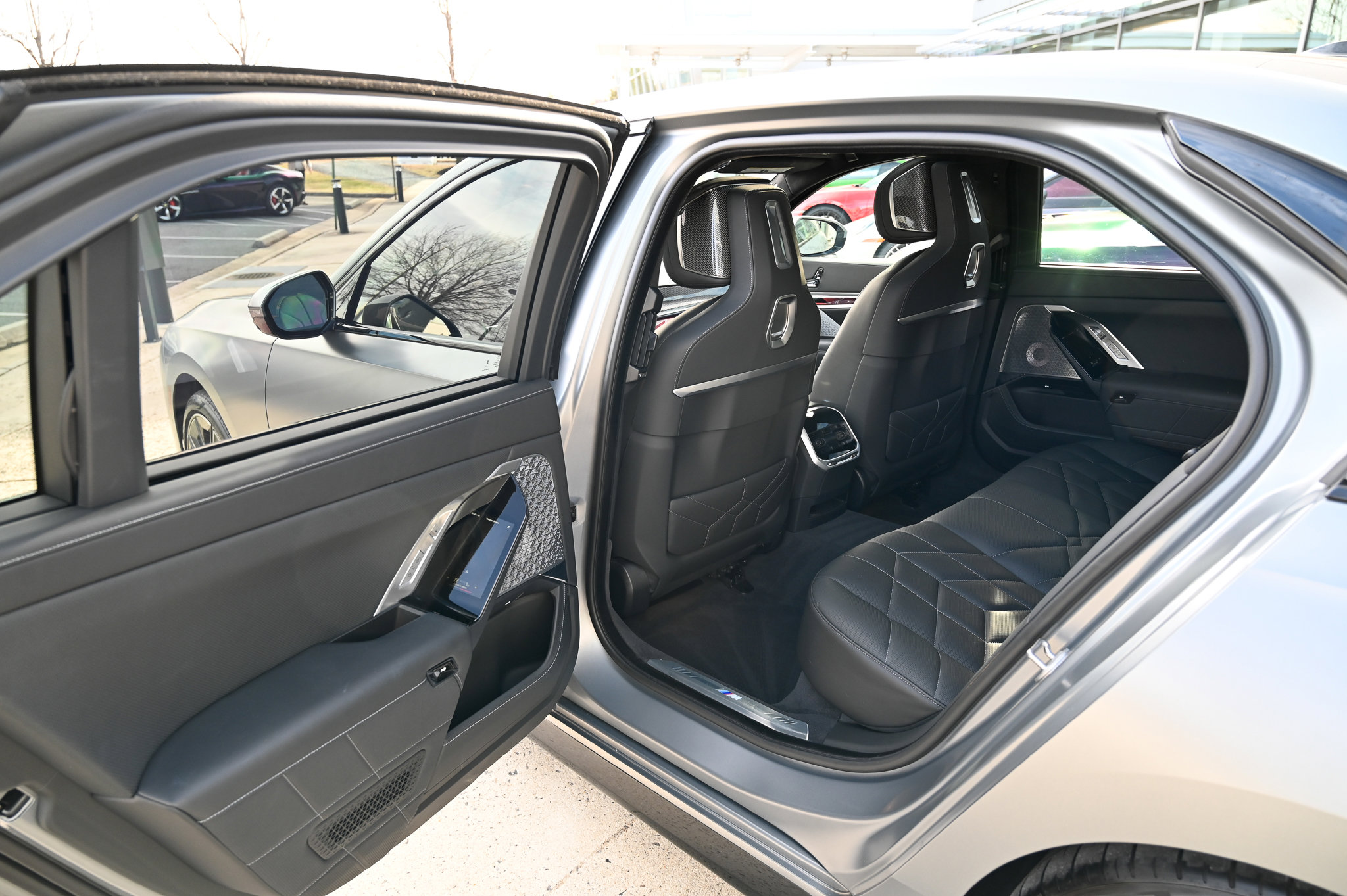 Used 2023 BMW 760i xDrive 760i xDrive image 36