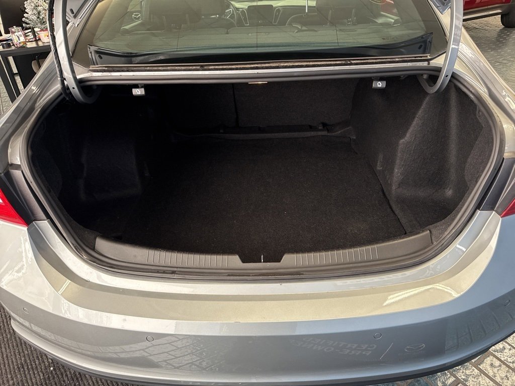 Used 2025 Chevrolet Malibu LT image 15