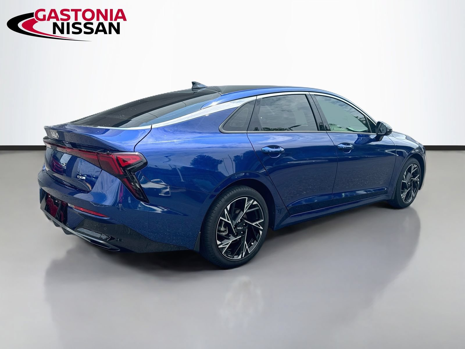 Used 2025 Kia K5 GT-Line w/ GT-Line Premium Package FWD image 9