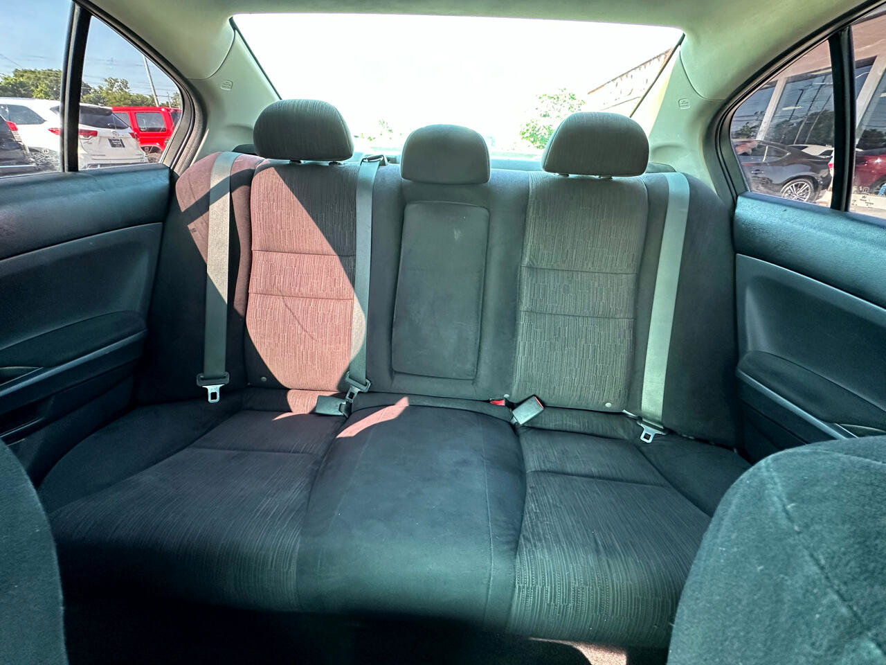 Used 2011 Honda Accord LX image 19